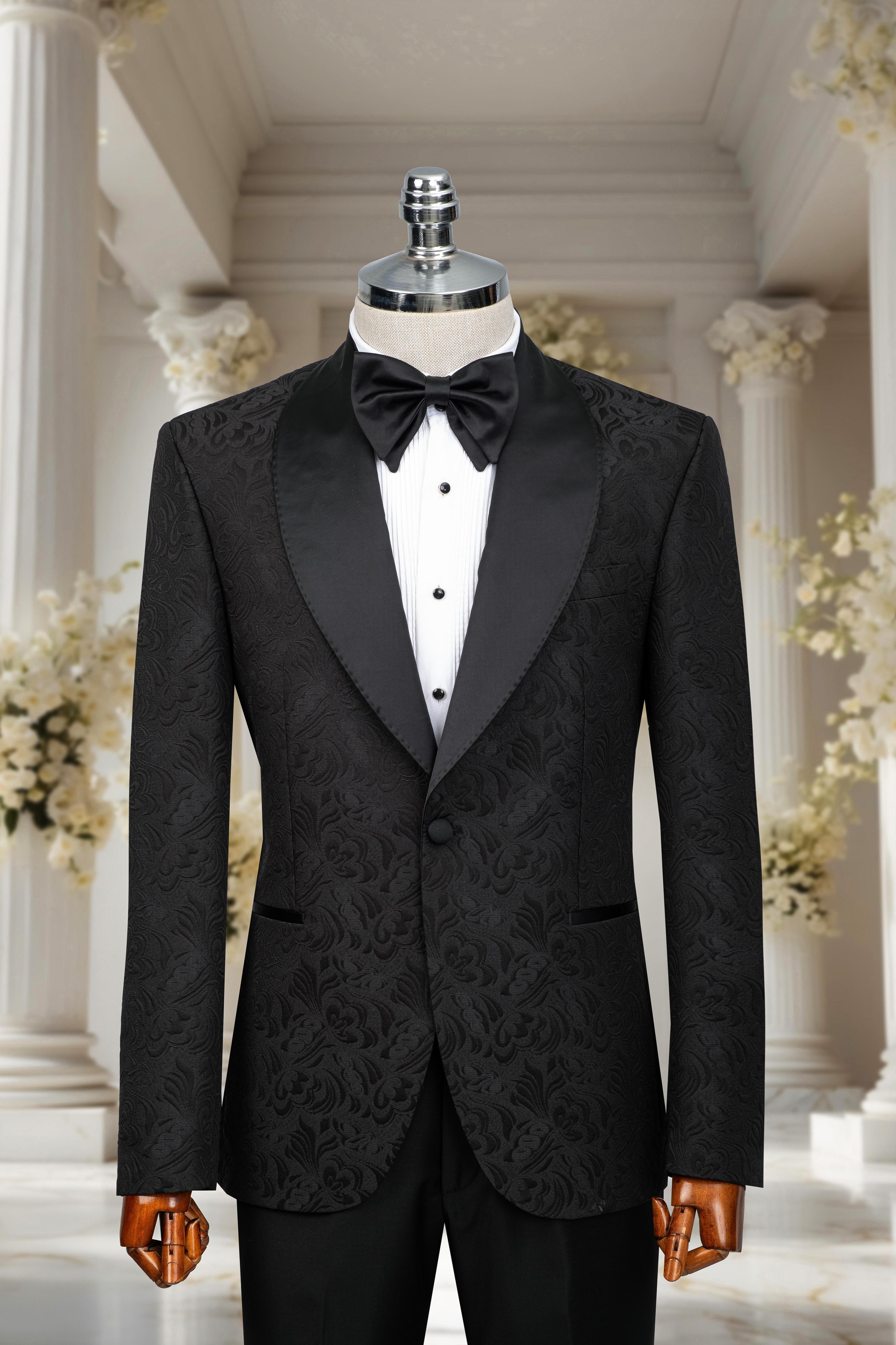 BLACK JACQUARD TUXEDO