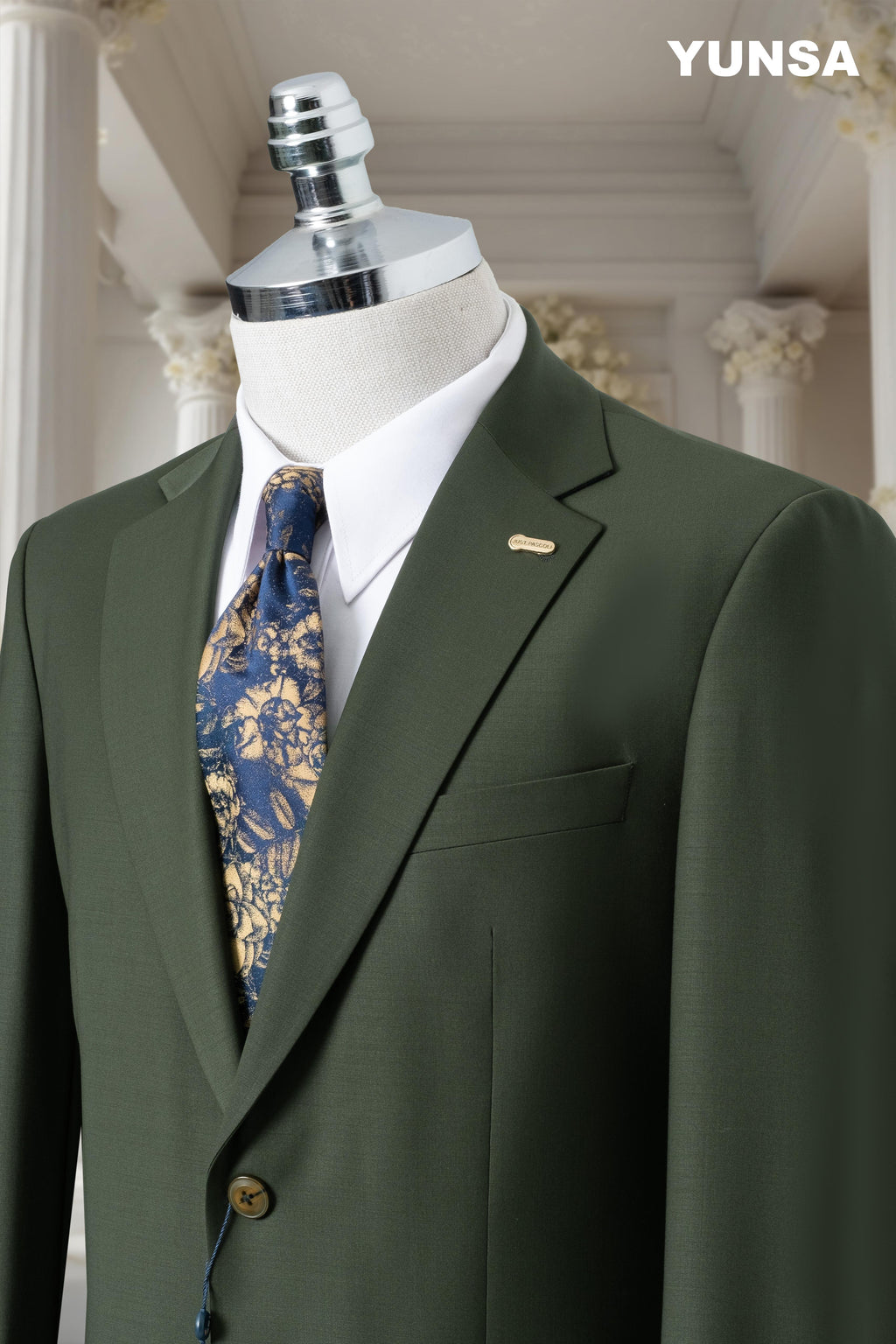 ITALIAN TAILORED FIT 100% WOOL SUIT