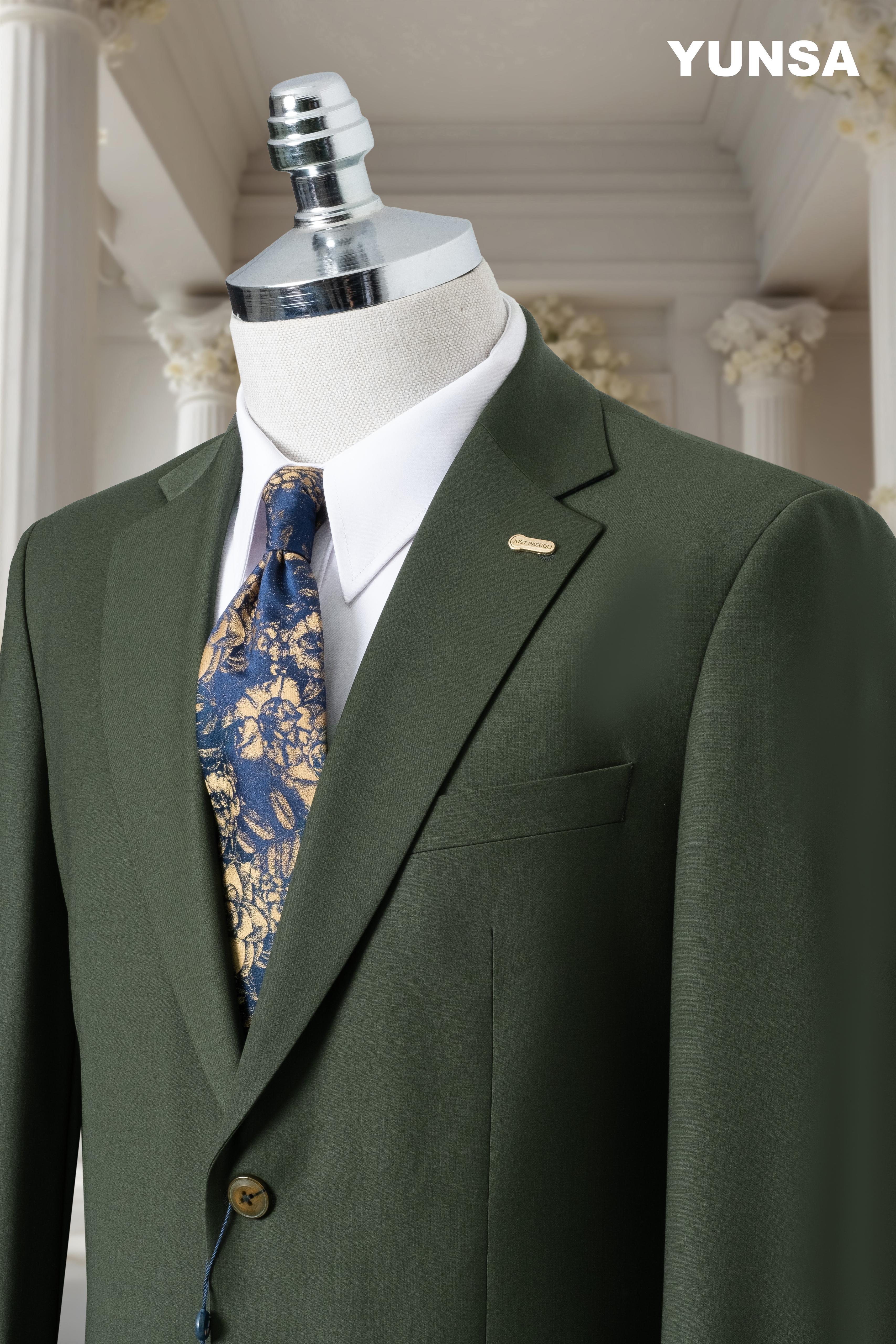 ITALIAN TAILORED FIT 100% WOOL SUIT