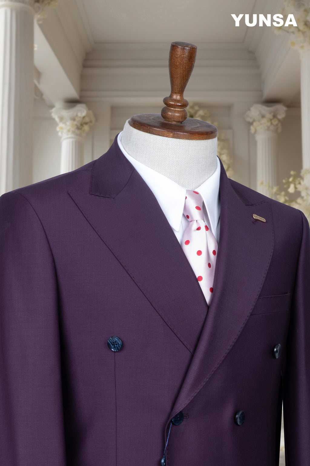 ITALIAN TAILORED FIT 100% WOOL SUIT