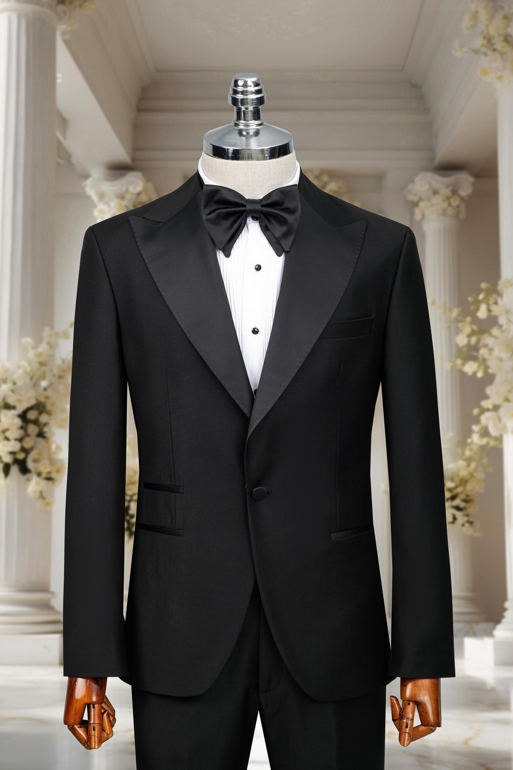 BLACK TUXEDO