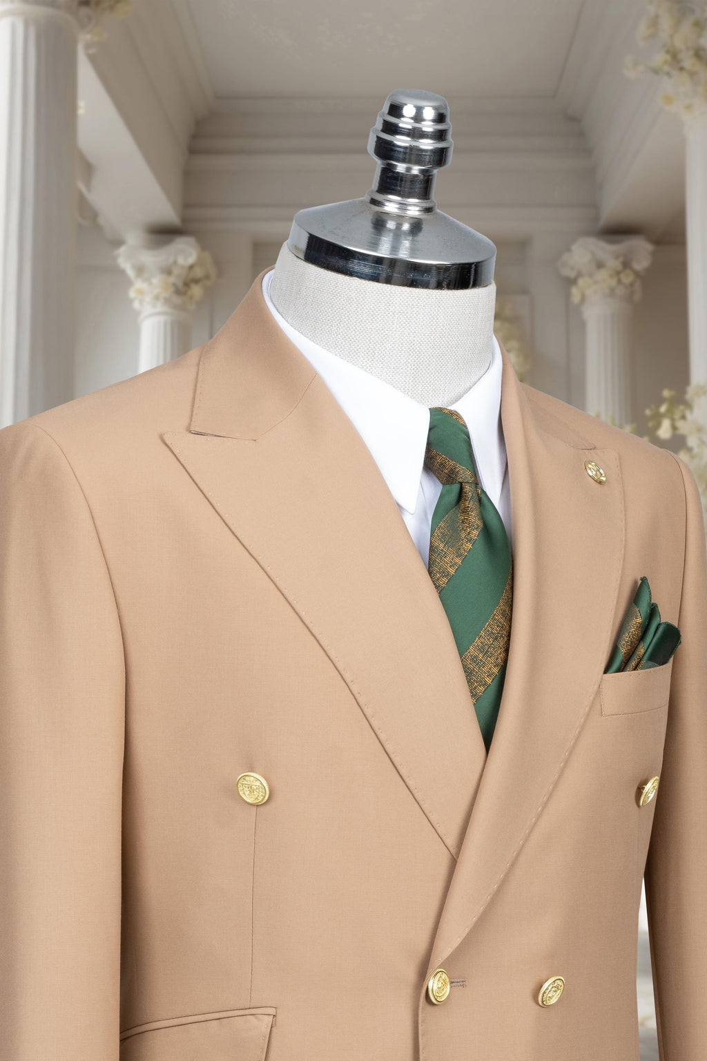 DOUBLE BREASTED SUIT BEIGE - GOLD BUTTON
