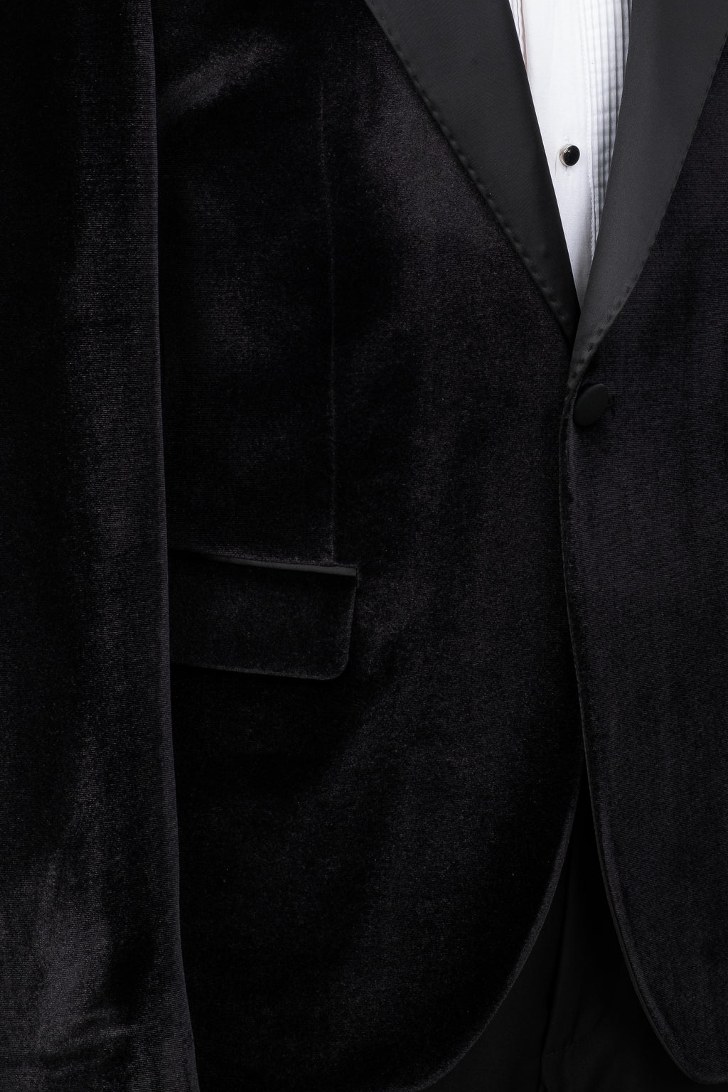 BLACK VELVET TUXEDO