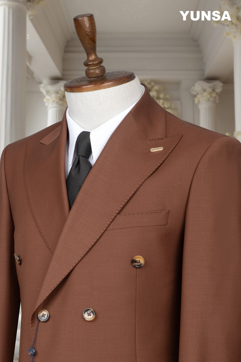 ITALIAN TAILORED FIT 100% WOOL SUIT