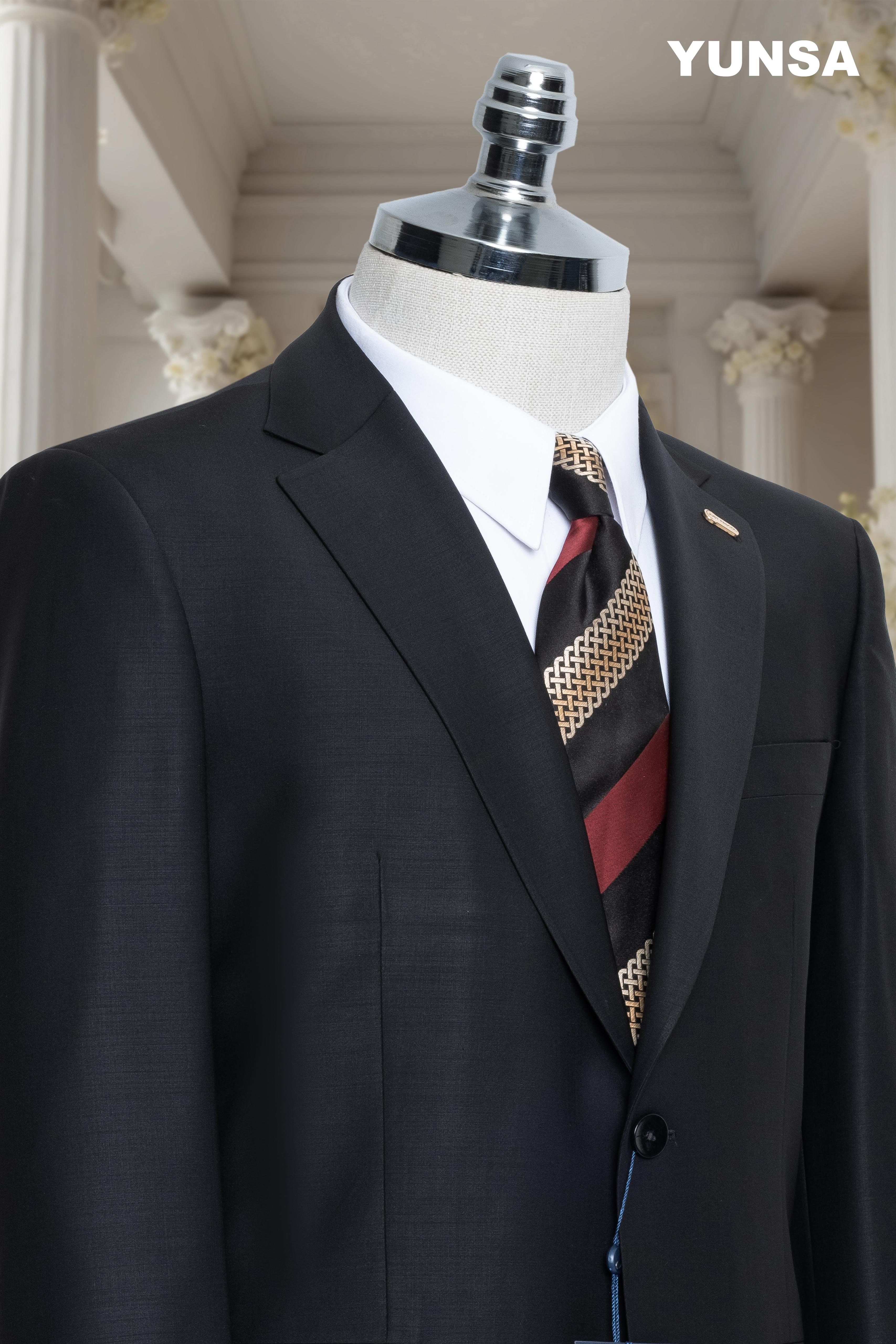 ITALIAN TAILORED FIT 100% WOOL SUIT