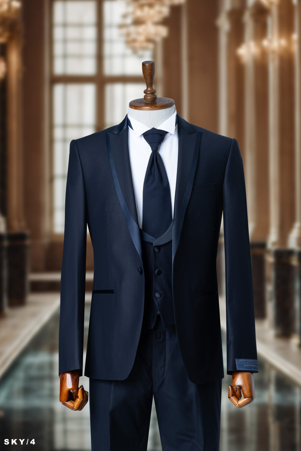 NAVY BLUE TUXEDO