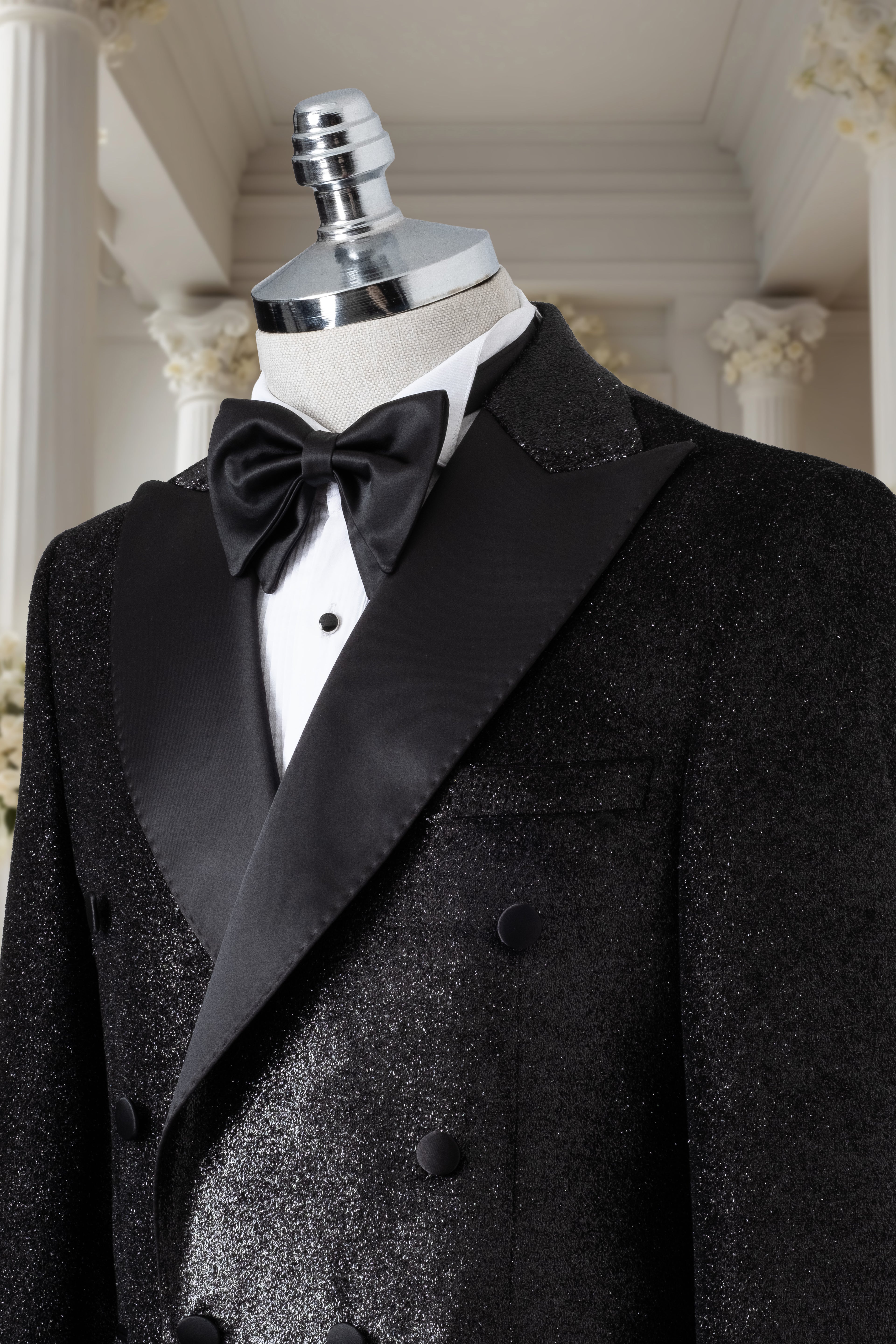 BLACK DOUBLE BREASTED TUXEDO