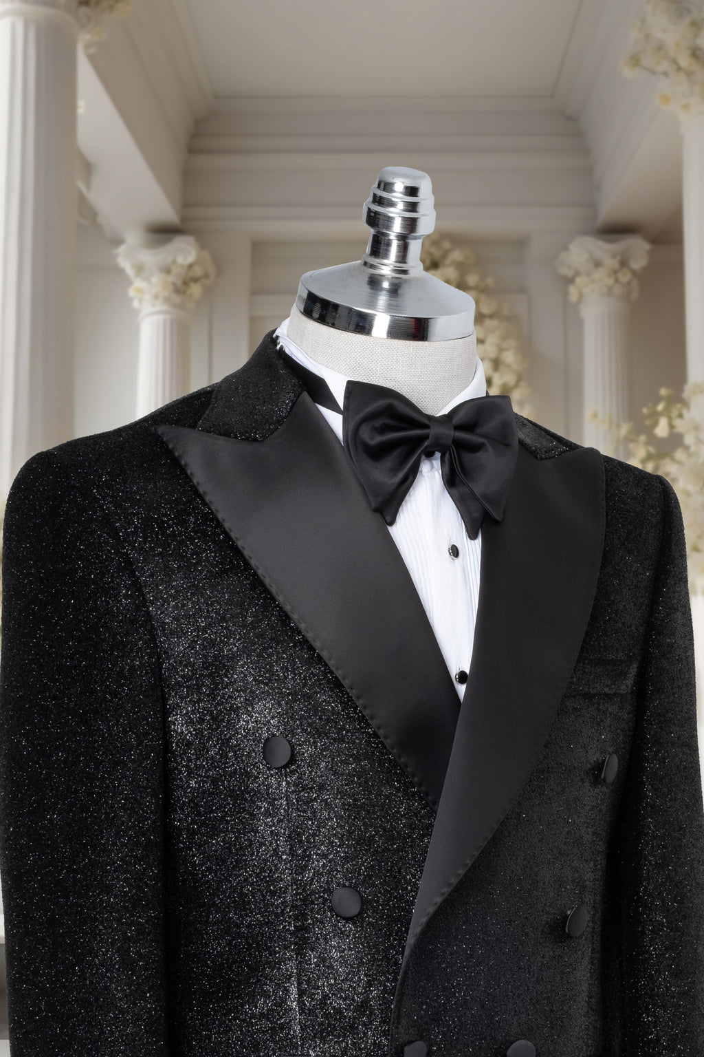 BLACK DOUBLE BREASTED TUXEDO