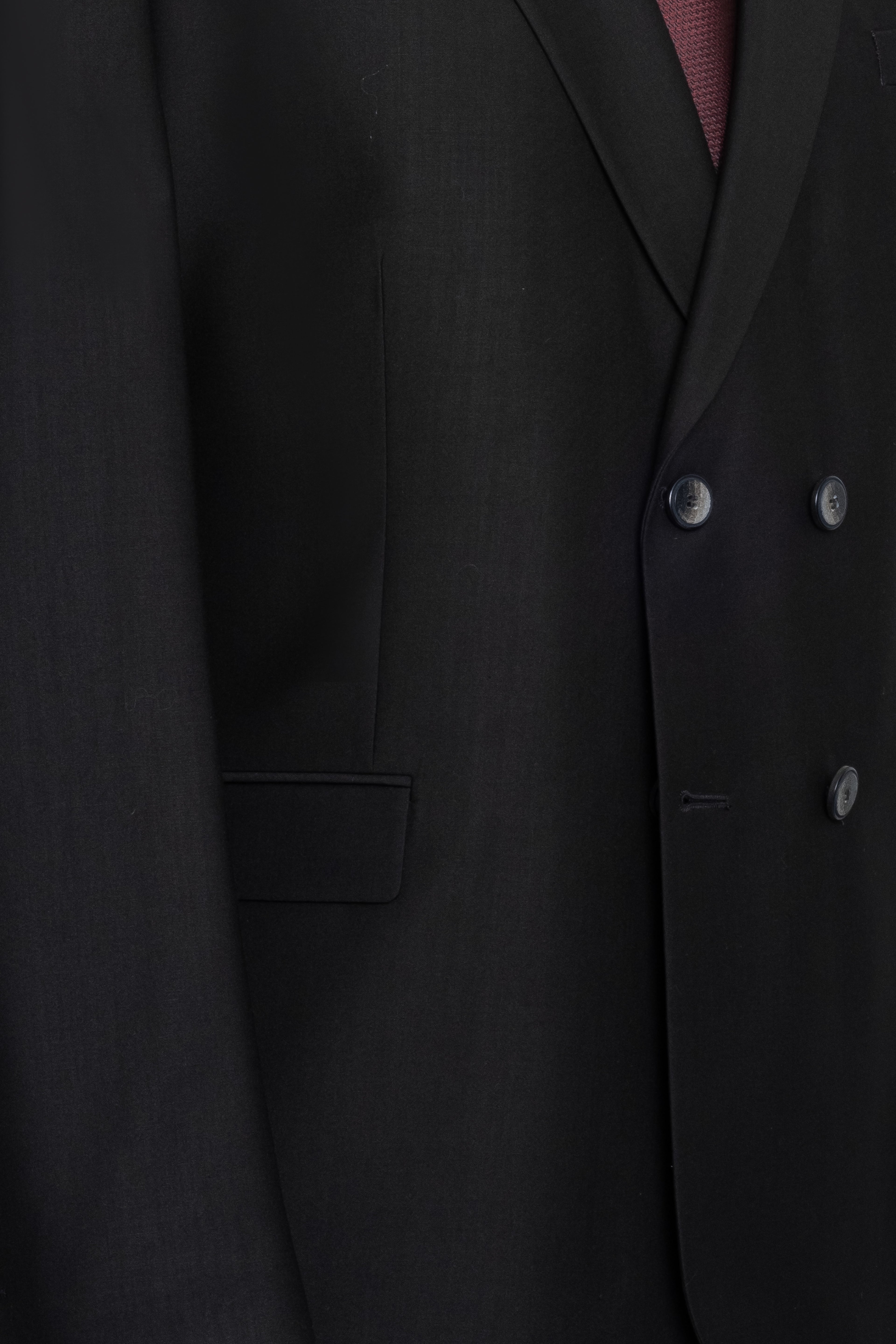 BLACK DOUBLE BREASTED SUIT