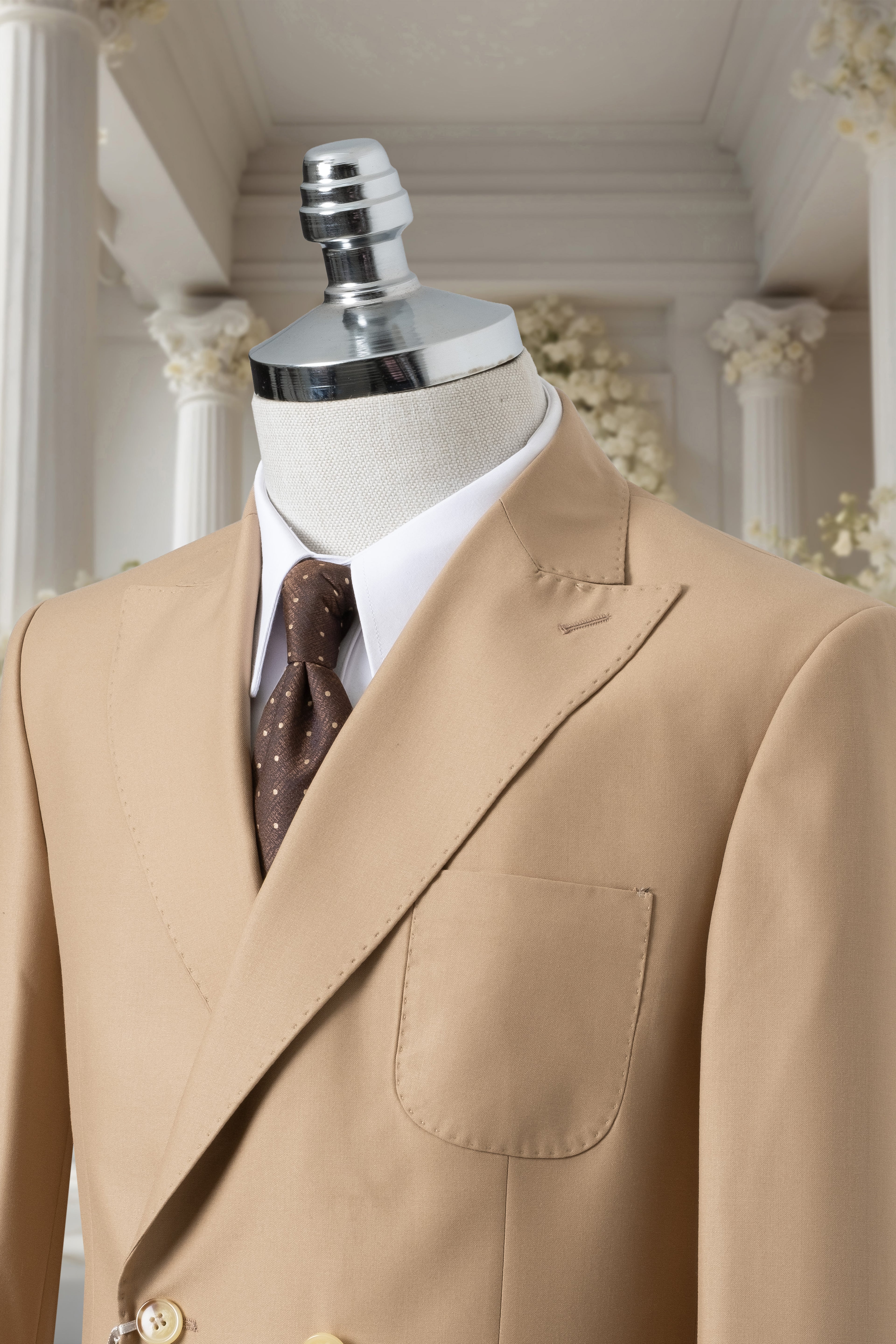 BEIGE DOUBLE BREASTED SUITS