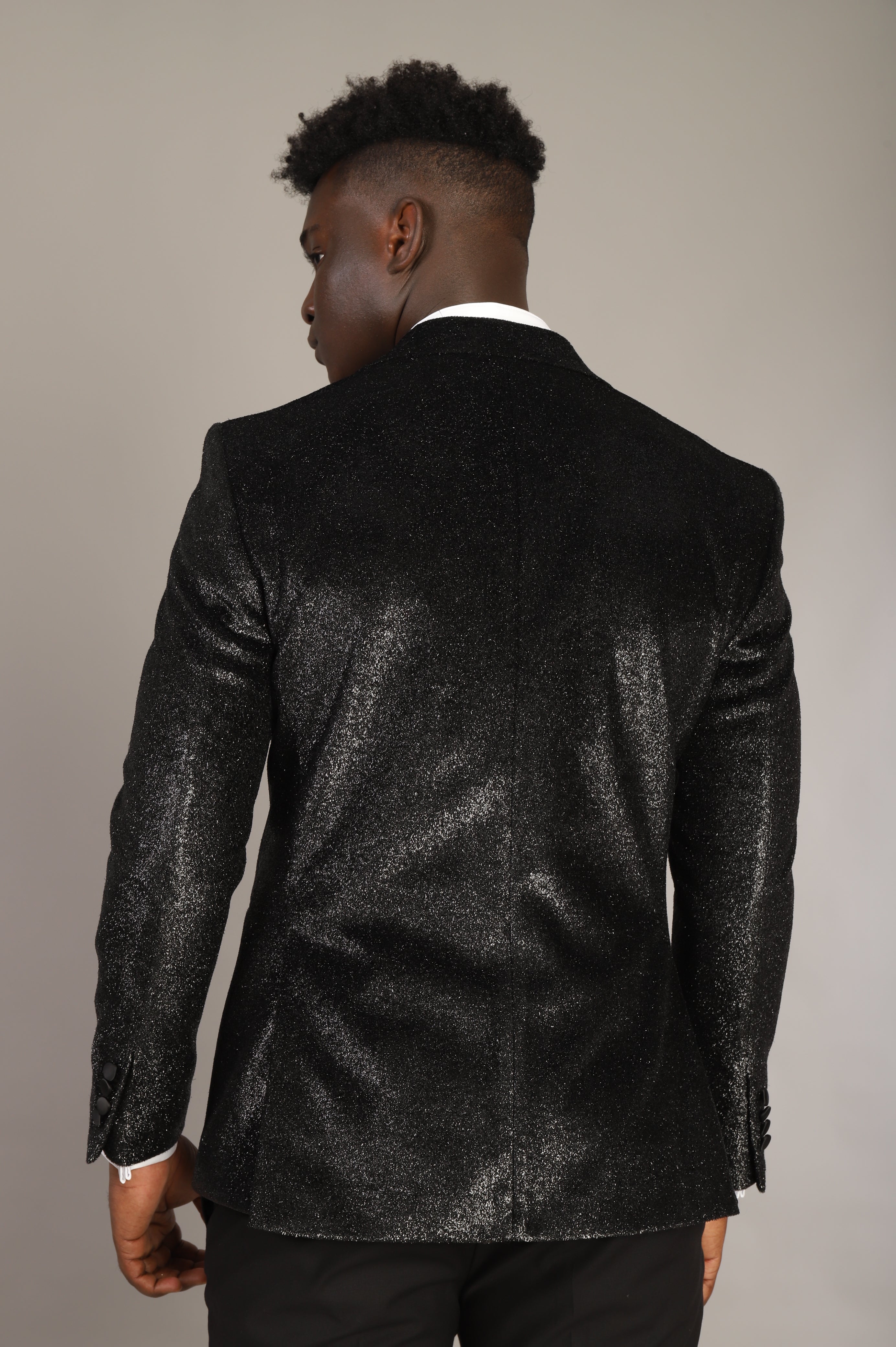 BLACK DOUBLE BREASTED TUXEDO