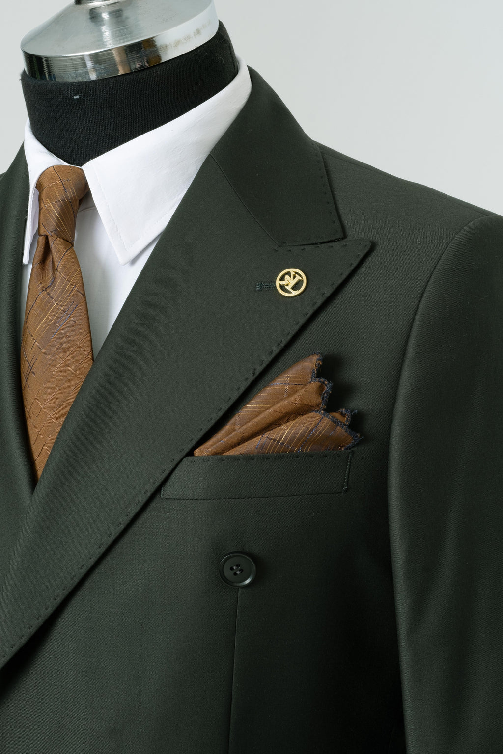 DOUBLE BREASTED SUIT GREEN