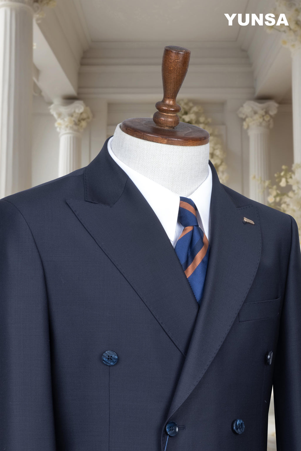 ITALIAN TAILORED FIT 100% WOOL SUIT