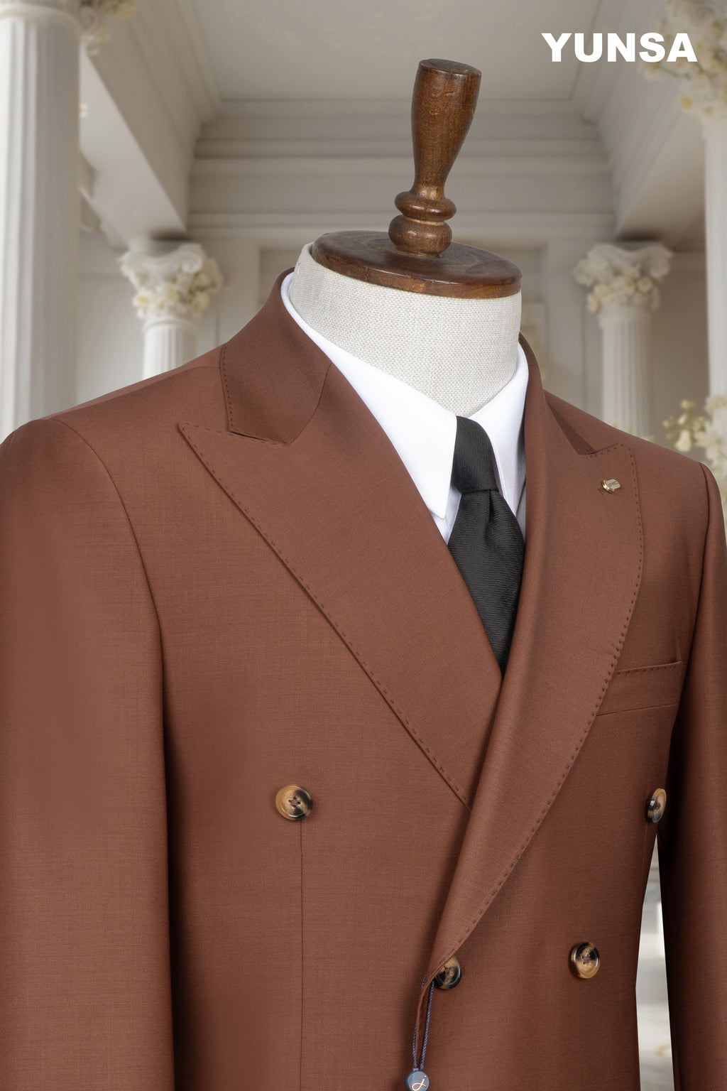 ITALIAN TAILORED FIT 100% WOOL SUIT