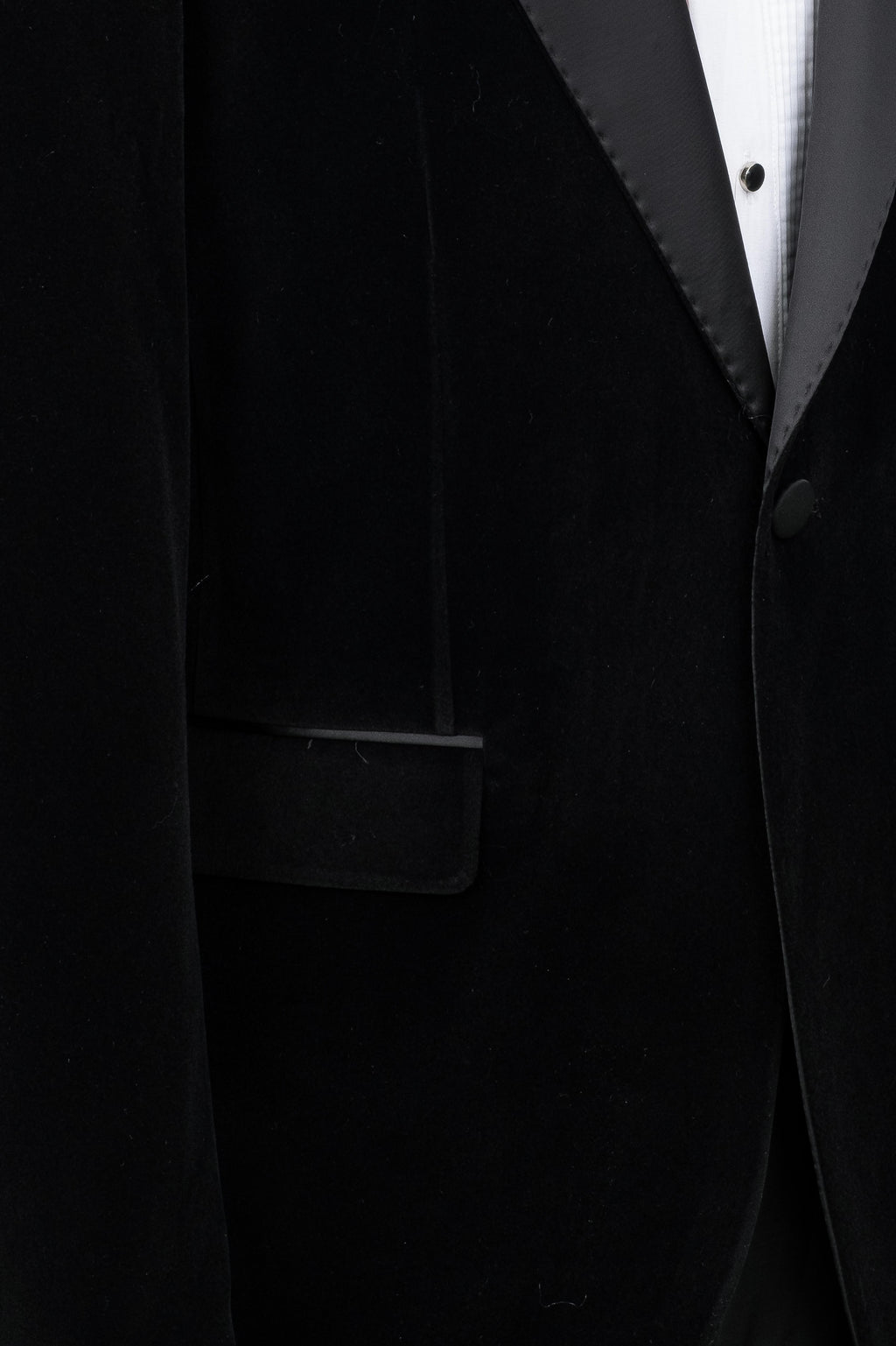 BLACK VELVET TUXEDO