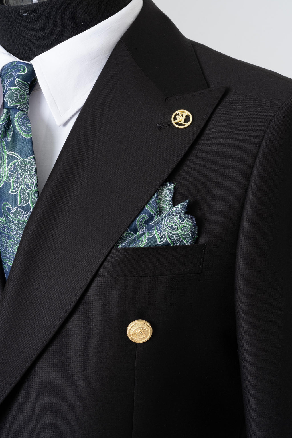 DOUBLE BREASTED SUIT BLACK - GOLD BUTTON