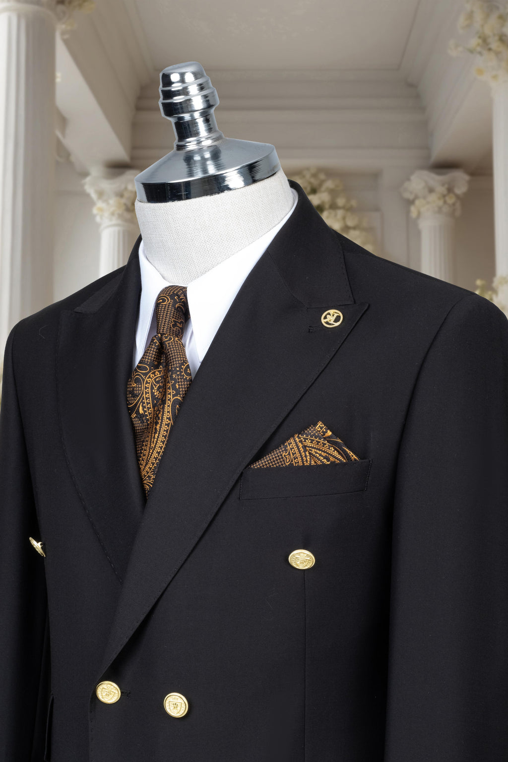 DOUBLE BREASTED SUIT BLACK - GOLD BUTTON