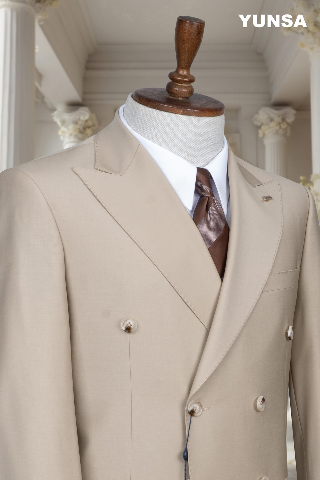 ITALIAN TAILORED FIT 100% WOOL SUIT