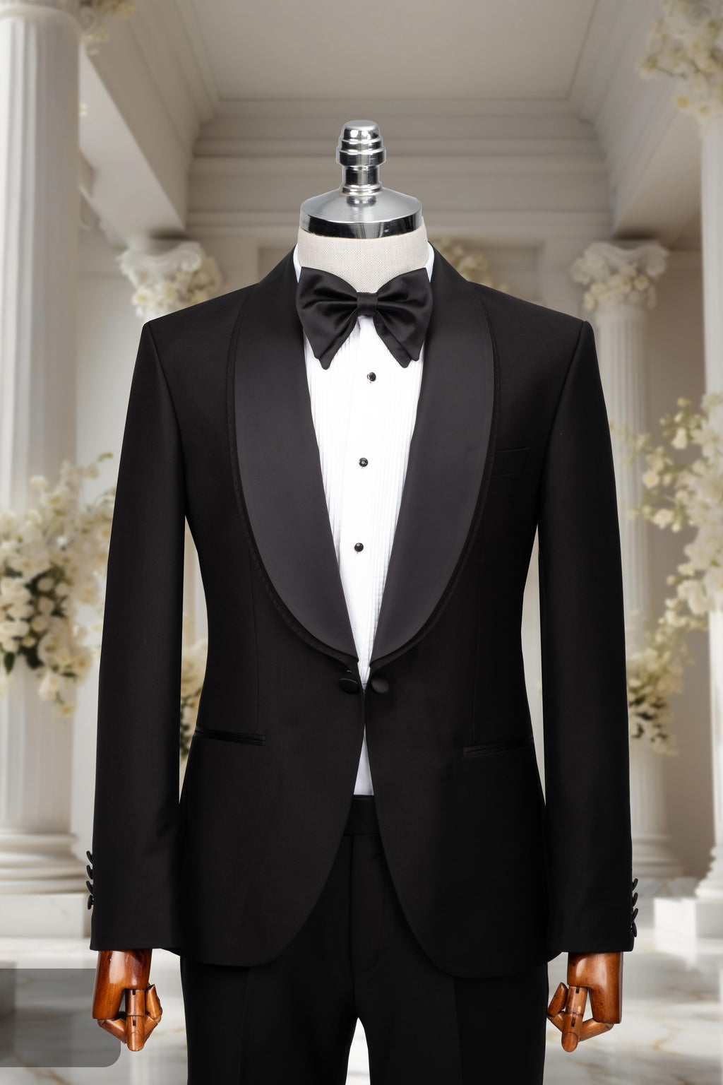 BLACK TUXEDO
