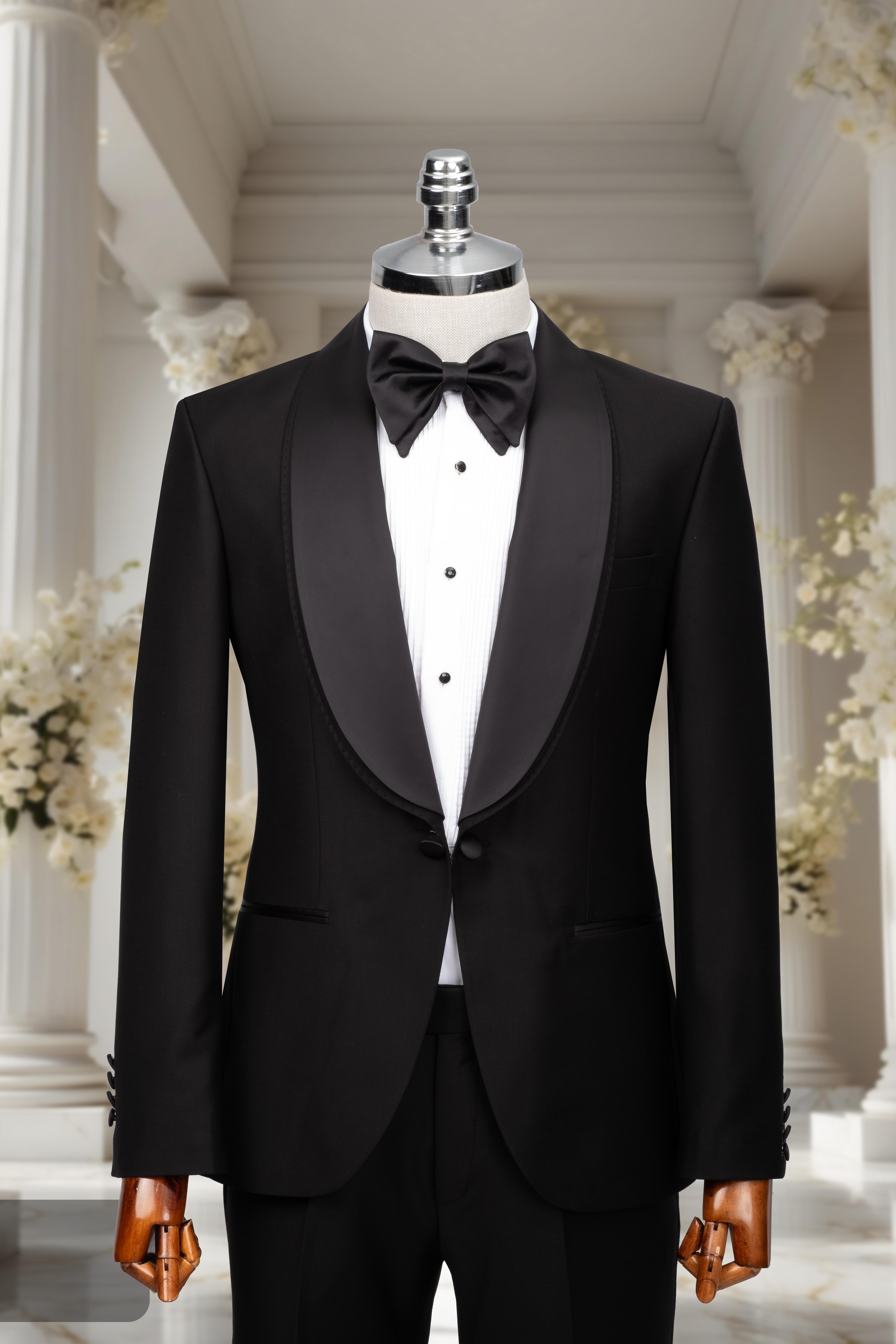 BLACK TUXEDO