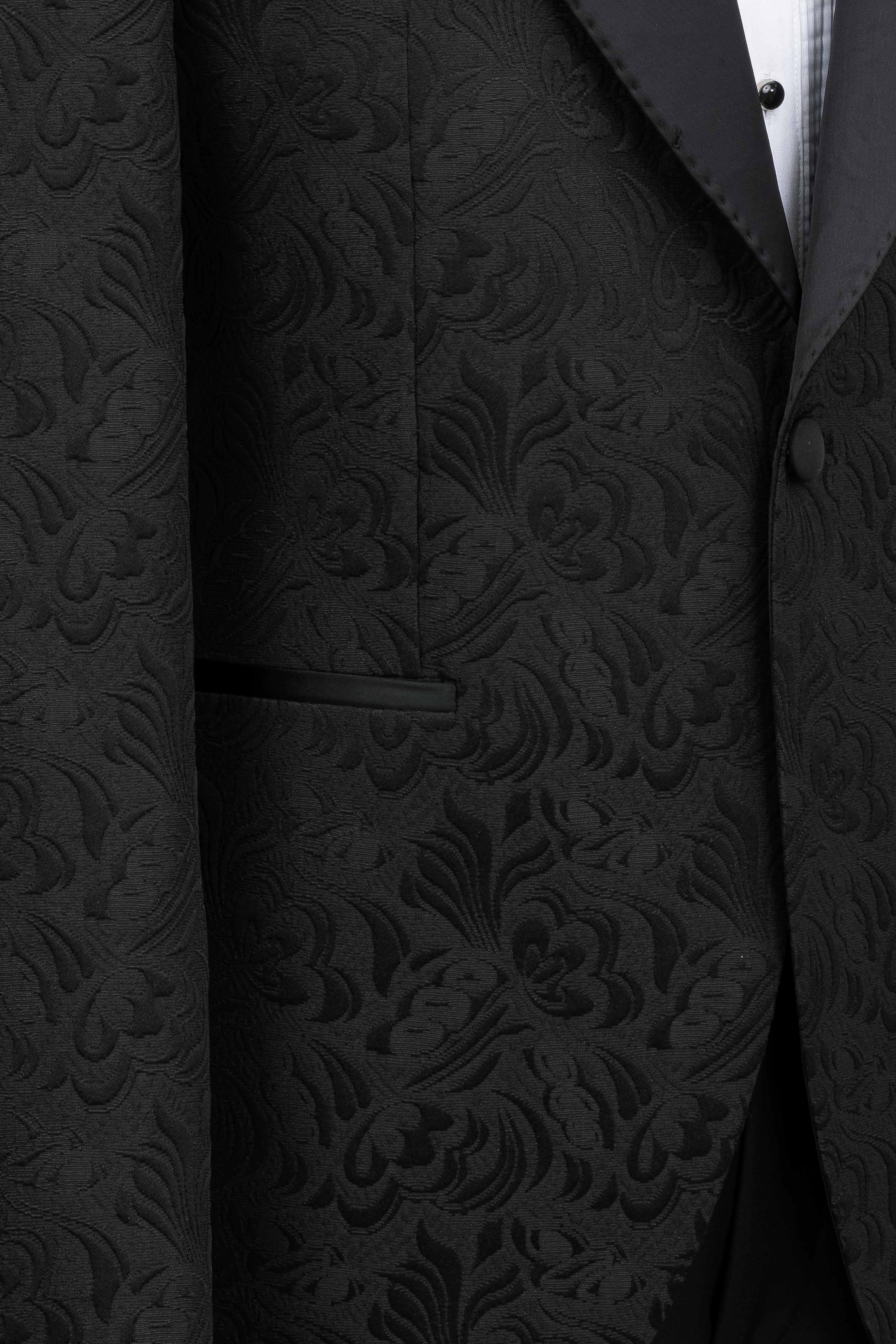 BLACK JACQUARD TUXEDO