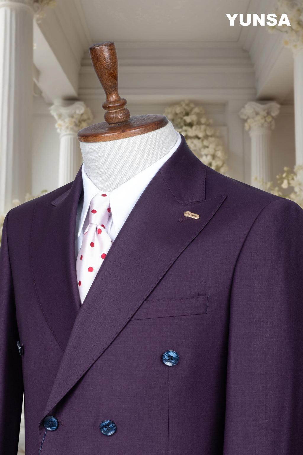 ITALIAN TAILORED FIT 100% WOOL SUIT