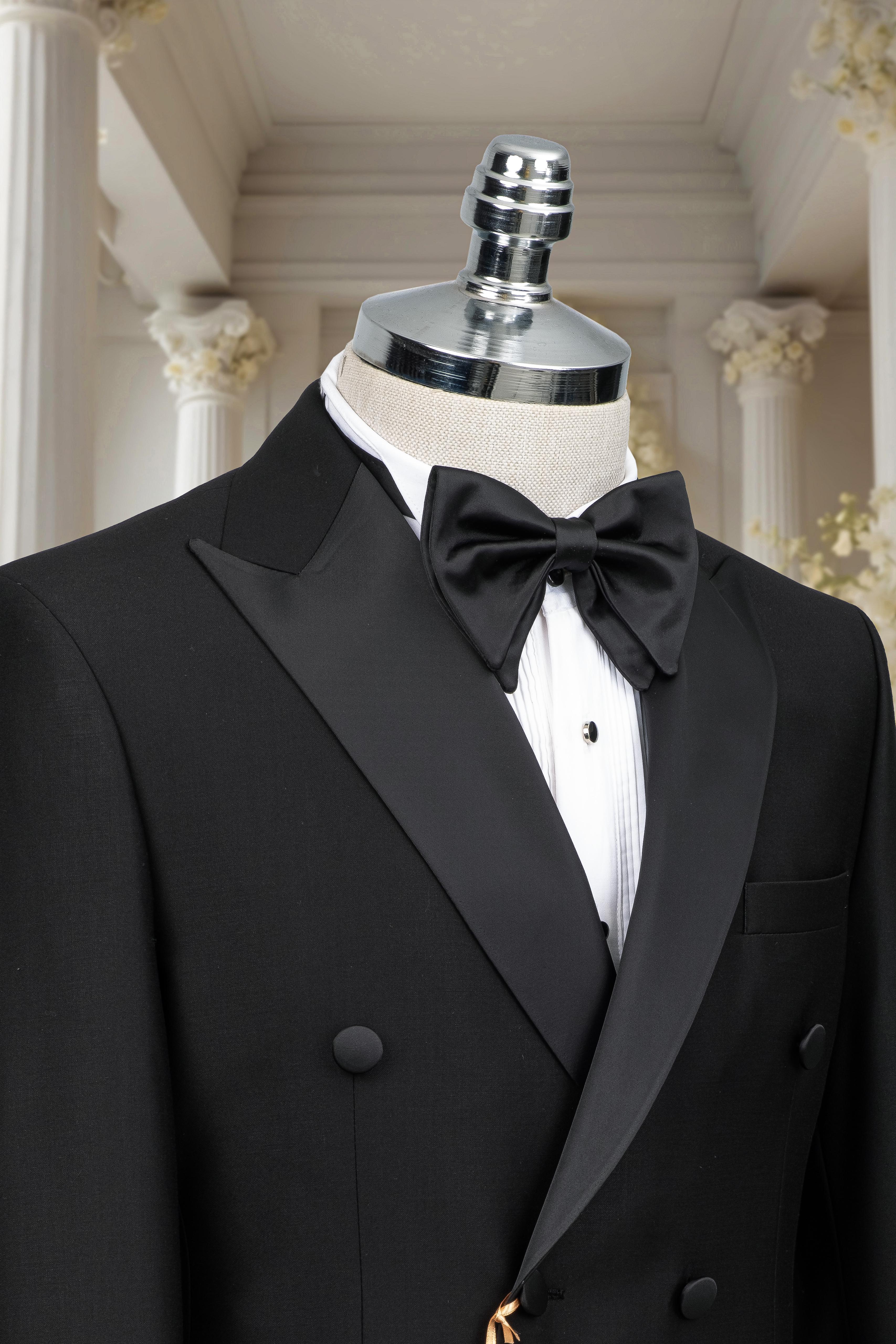 BLACK DOUBLE BREASTED TUXEDO