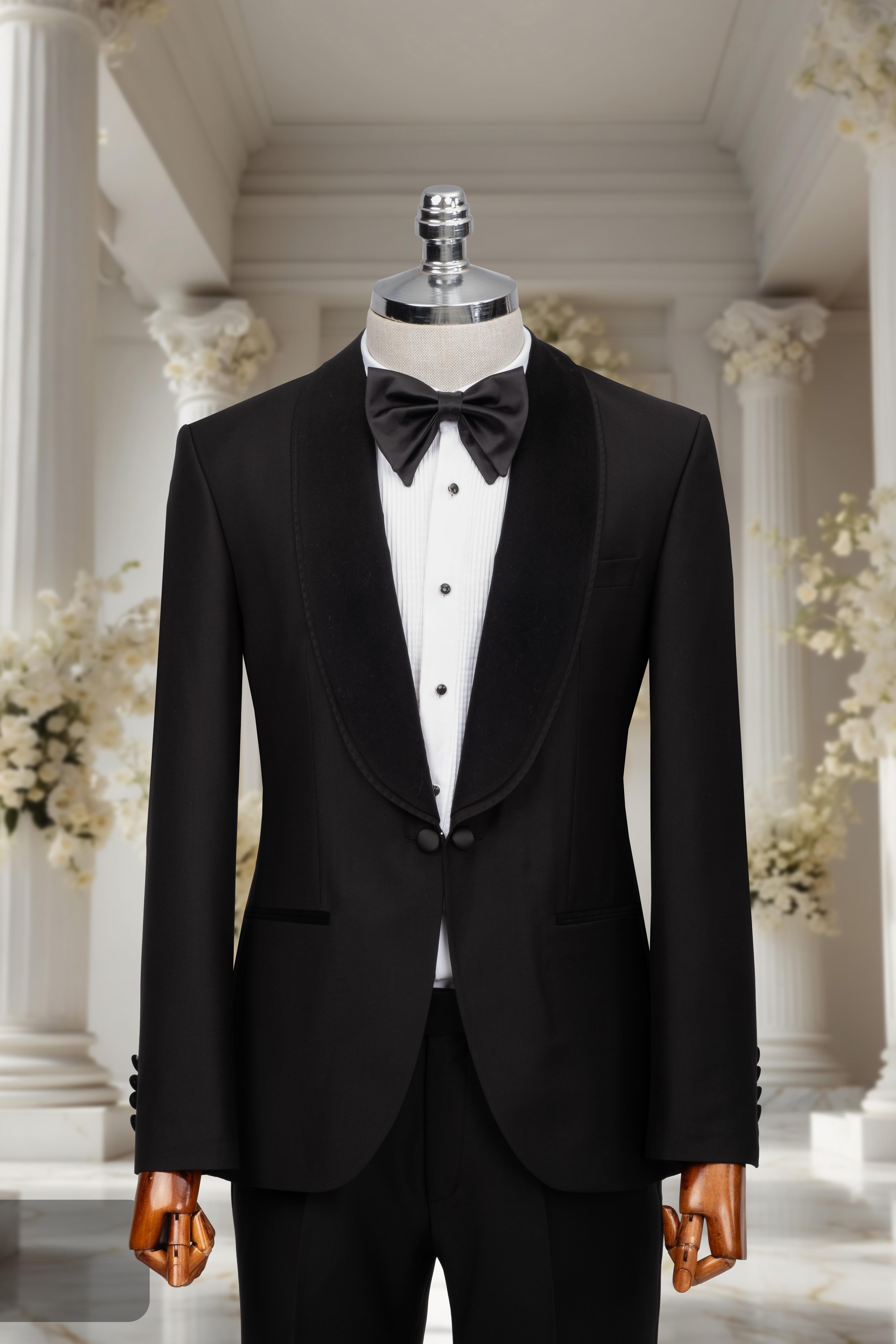 BLACK TUXEDO