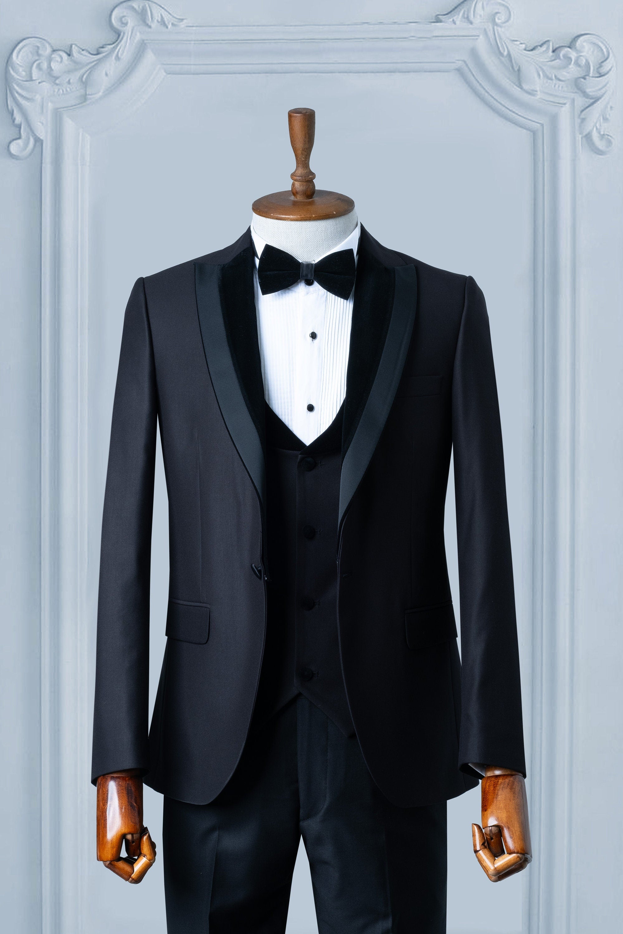 Black Suits Men 3 Piece Slim Fit One Button Wedding Groom Party Wear Coat Pant, Peak Lapel, Black Slim Fit Satin Peak Lapel Wedding Suit