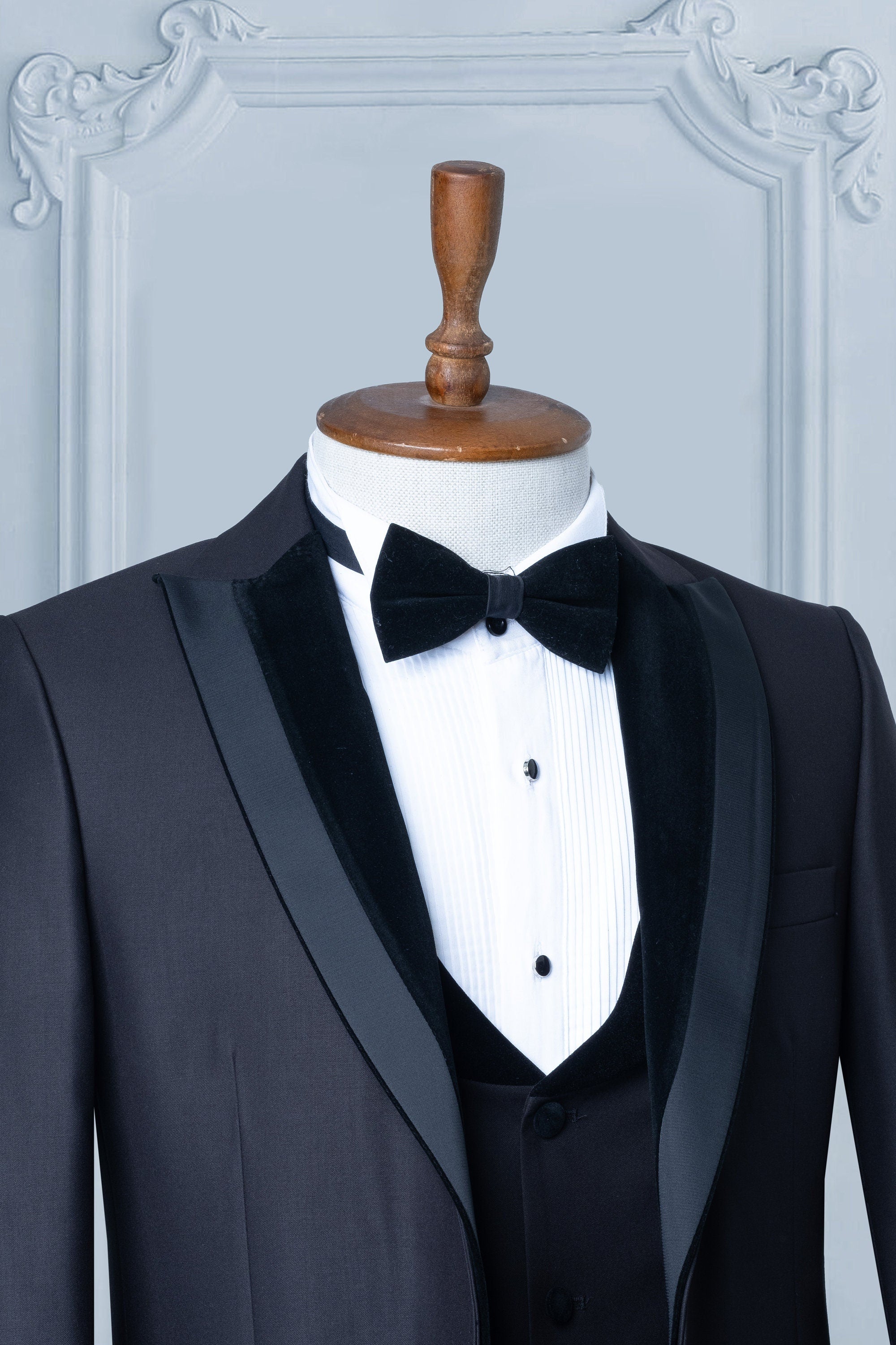 Black Suits Men 3 Piece Slim Fit One Button Wedding Groom Party Wear Coat Pant, Peak Lapel, Black Slim Fit Satin Peak Lapel Wedding Suit