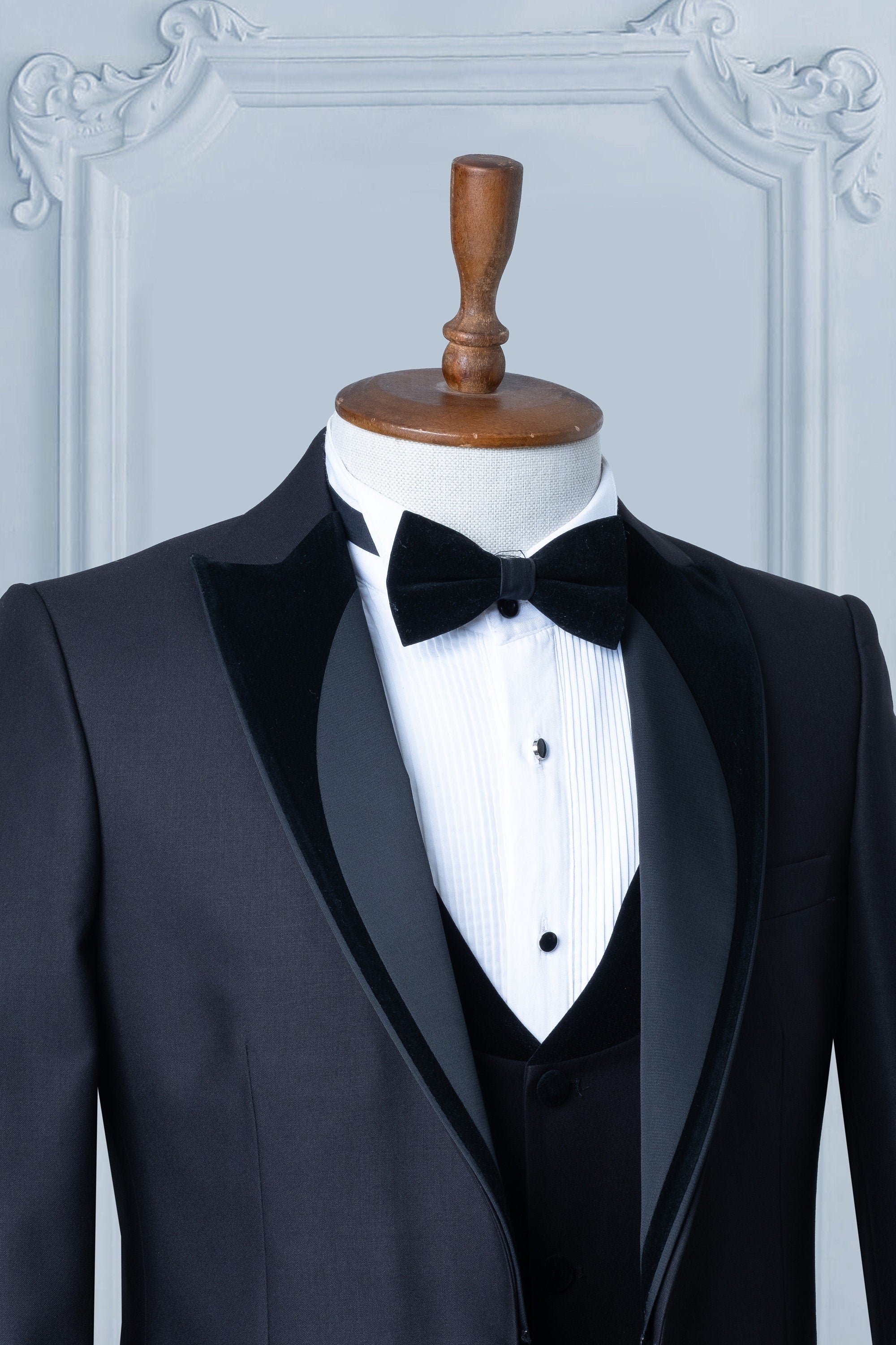 Black Suits Men 3 Piece Slim Fit One Button Wedding Groom Party Wear Coat Pant, Peak Lapel, Black Slim Fit Satin Peak Lapel Wedding Suit