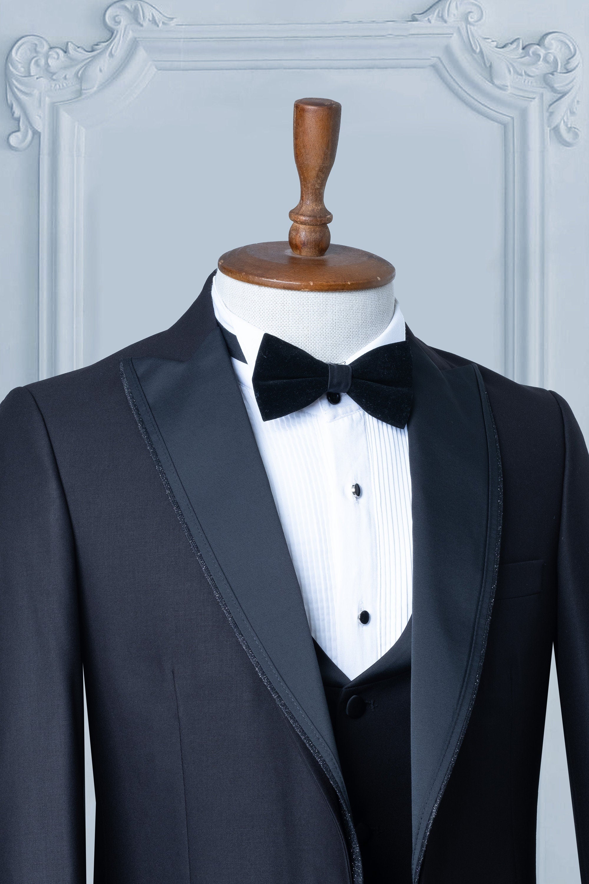 Black Suits Men 3 Piece Slim Fit One Button Wedding Groom Party Wear Coat Pant, Peak Lapel, Black Slim Fit Satin Peak Lapel Wedding Suit