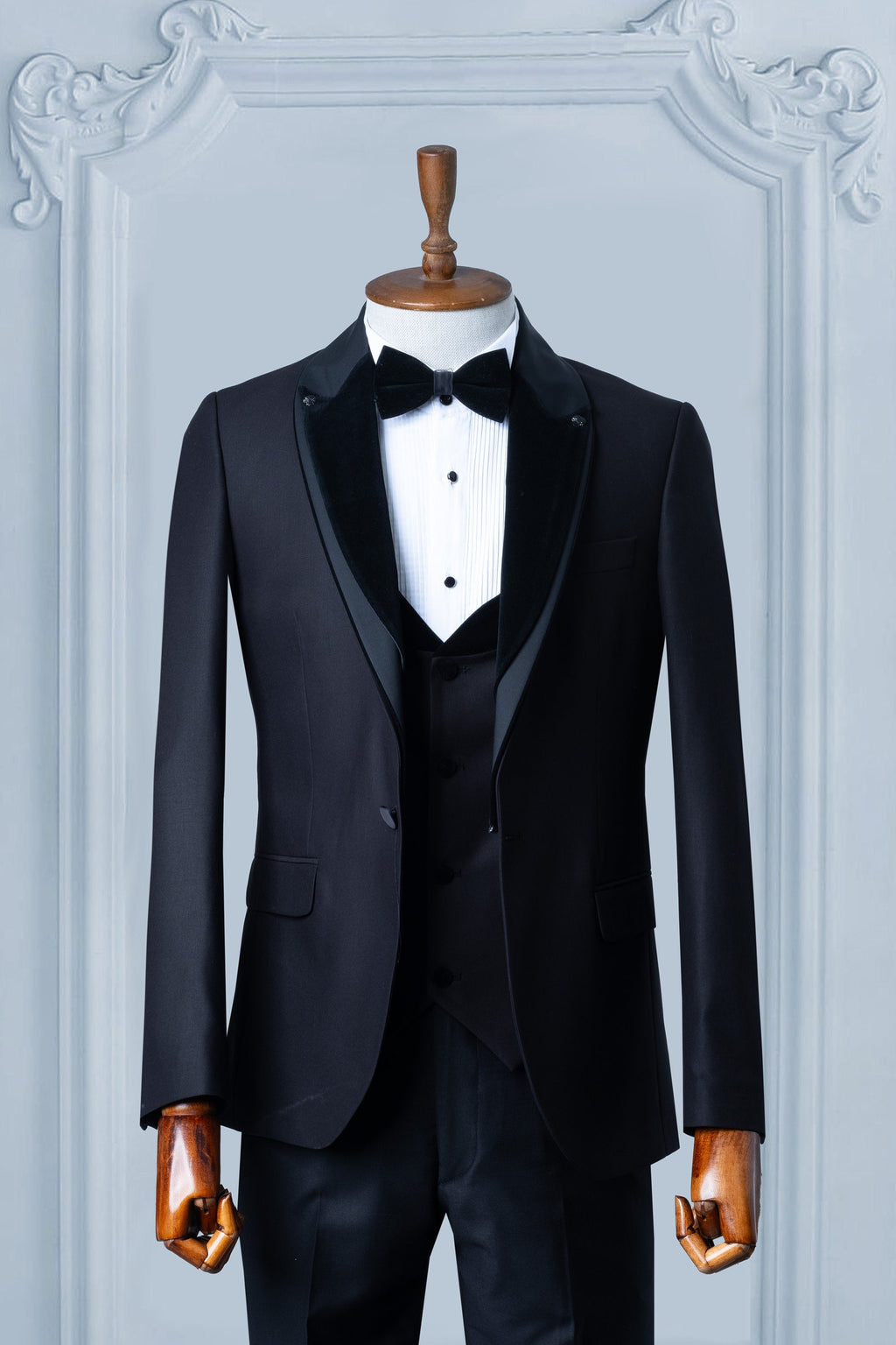 Black Suits Men 3 Piece Slim Fit One Button Wedding Groom Party Wear Coat Pant, Peak Lapel, Black Slim Fit Satin Peak Lapel Wedding Suit