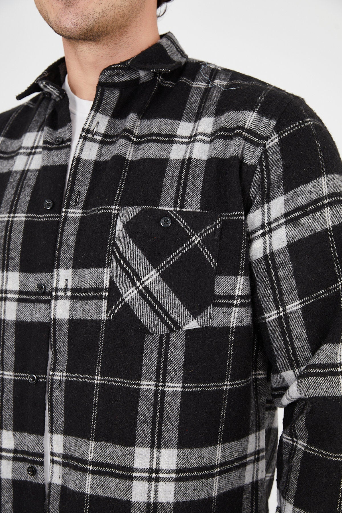 Unisex Oversized Black Plaid Lumberjack Jacket Shirt for Winter