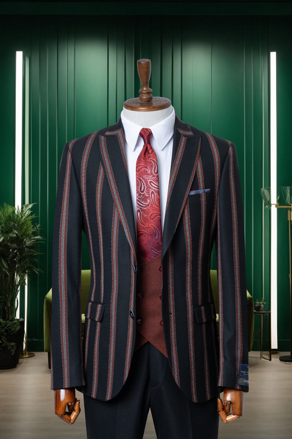 Black Color Men’s Suit , Three Piece Peak Lapel, Two Button , Flap Pocket, Men's Suit